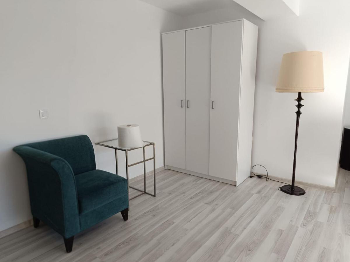 Viv Rosetti Hotel Iasi Ngoại thất bức ảnh