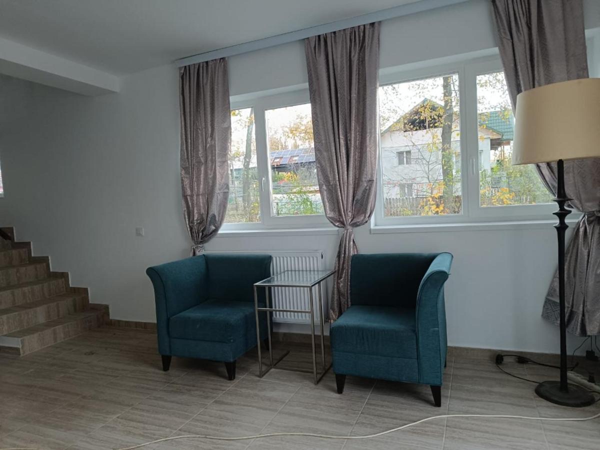 Viv Rosetti Hotel Iasi Ngoại thất bức ảnh